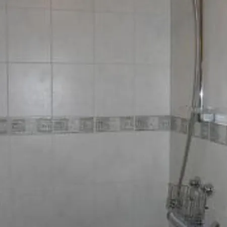 Holiday Vaeltajankulma Huoneisto 6 *