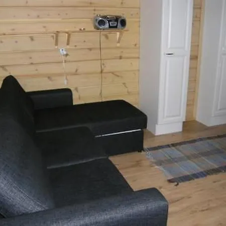 Holiday Vaeltajankulma Huoneisto 6 度假居 *